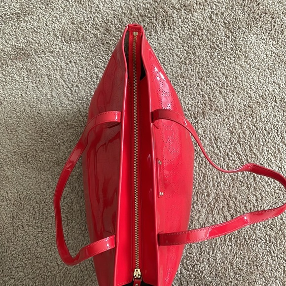 Kate Spade small Harmony Metro Perforated patent & leather Heart Red Tote Bag - Picture 11 of 16